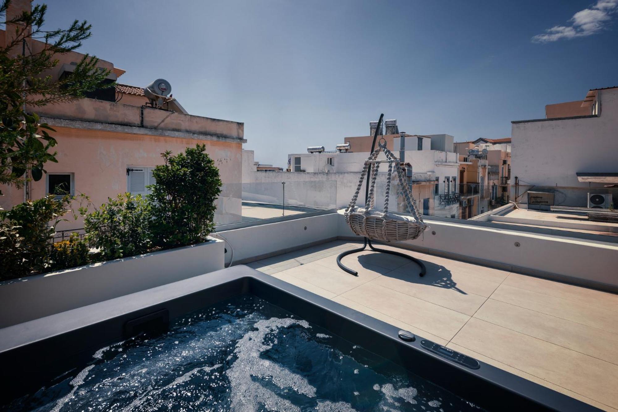 Ninemian Suites Syros Ermoupoli Esterno foto