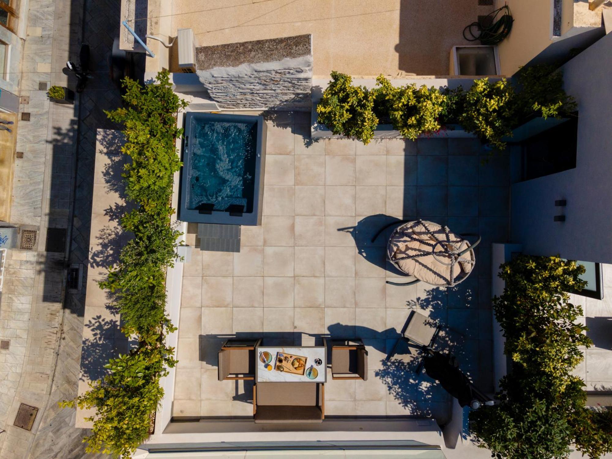 Ninemian Suites Syros Ermoupoli Esterno foto